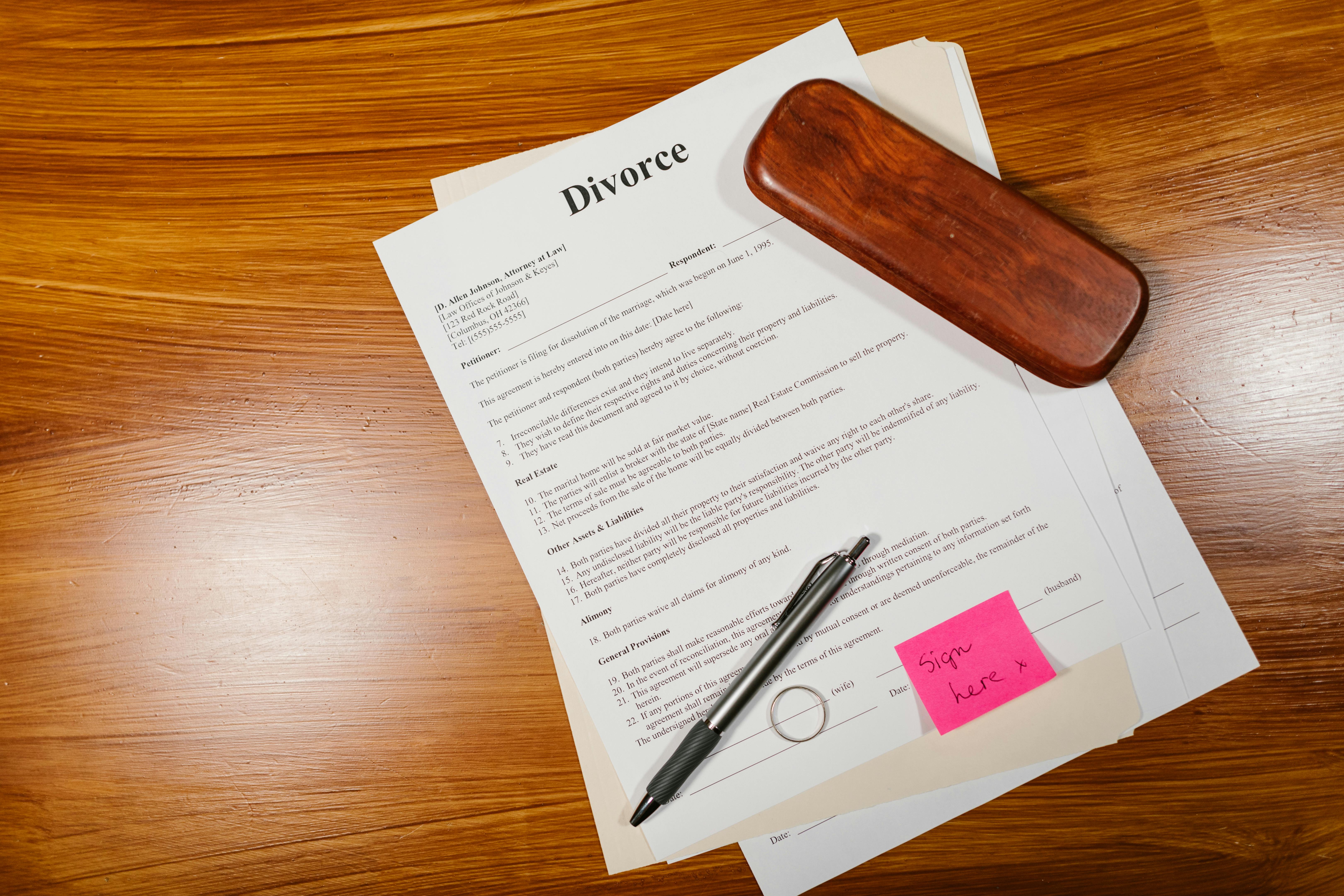 Papiers de divorce | Source : Pexels