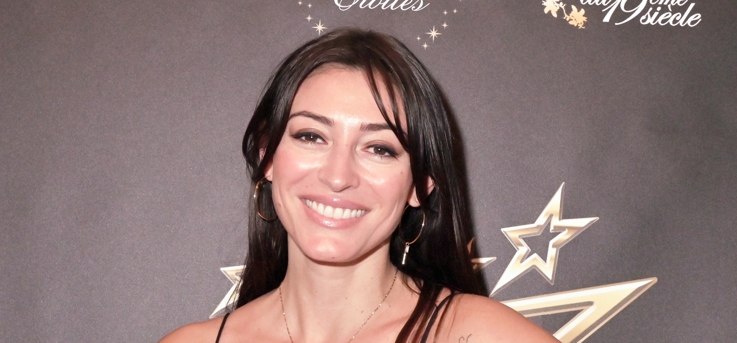 Rachel Legrain Trapani assiste au Bal des Étoiles et Anastasia Gai, organisatrice de Star et Starines, assiste au Bal des Étoiles à l'hôtel Alfred Sommier le 11 février 2023 à Paris, en France I Source : Getty Images