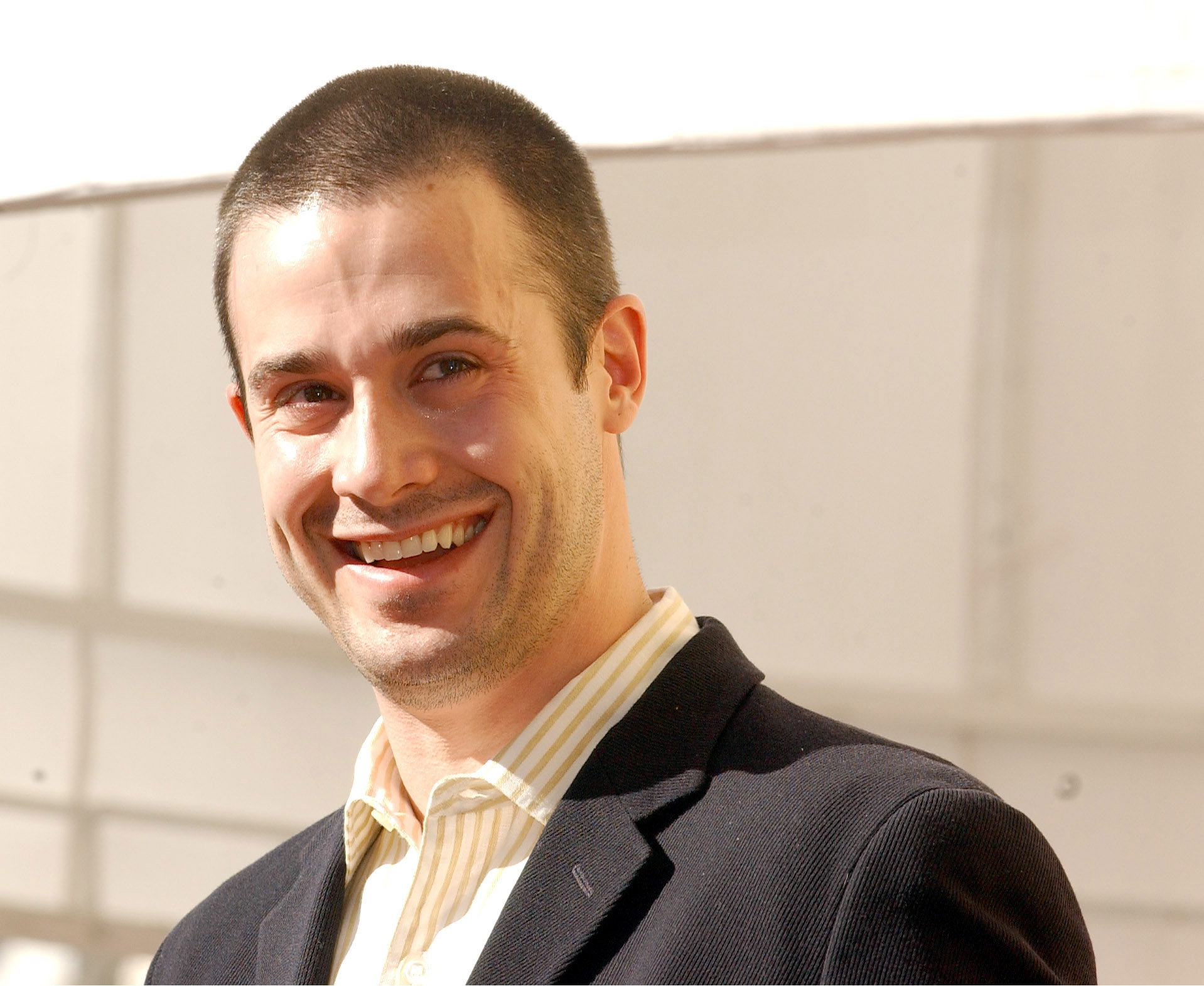 L'acteur reçoit l'étoile posthume de son père sur le Hollywood Walk of Fame, le 14 décembre 2004. | Source : Getty Images