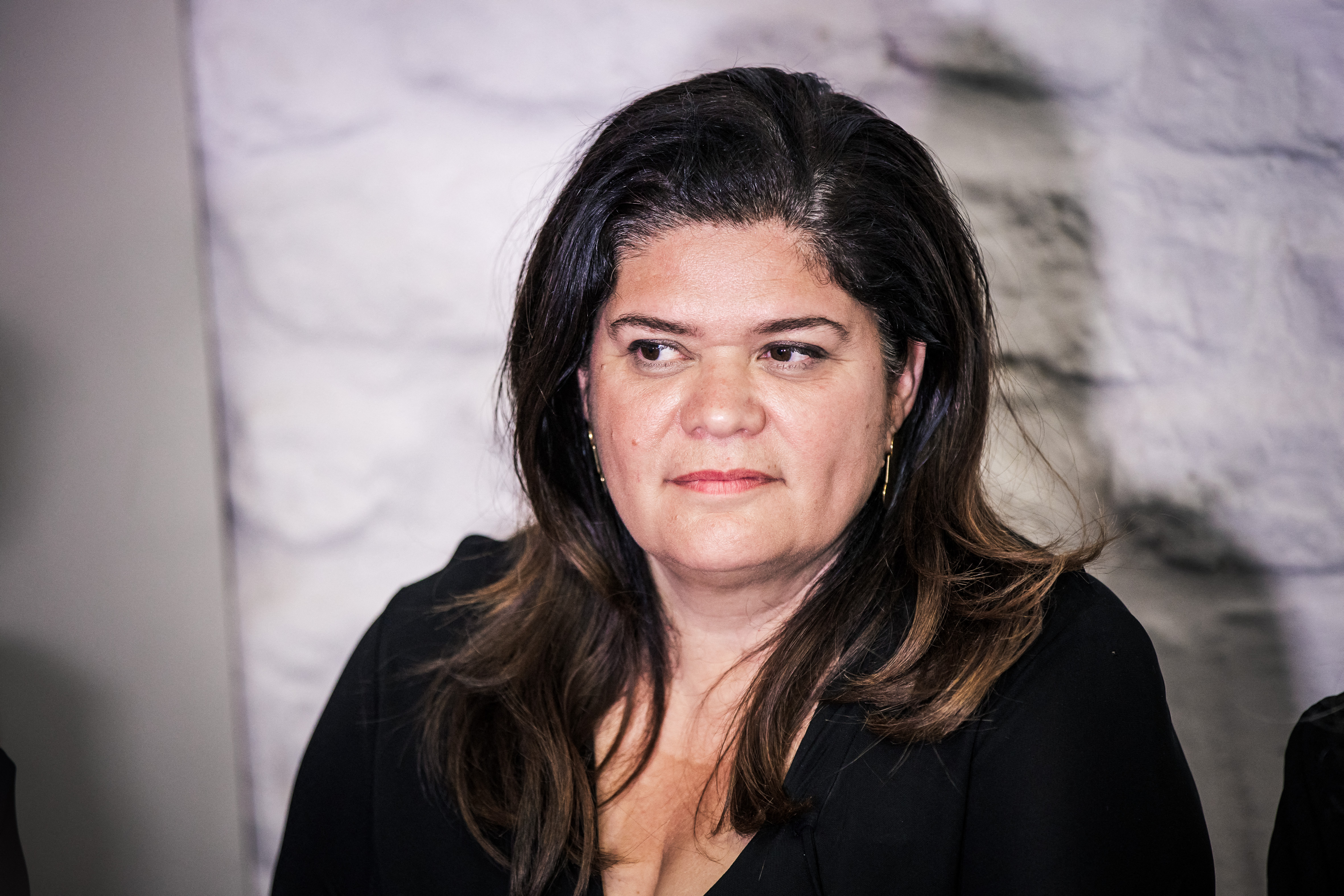 Raquel Garrido lors d'une conférence de presse des candidats dissidents du Nouveau Front Populaire pour les élections législatives anticipées, dans les locaux de l'association Natema I Source : Getty Images