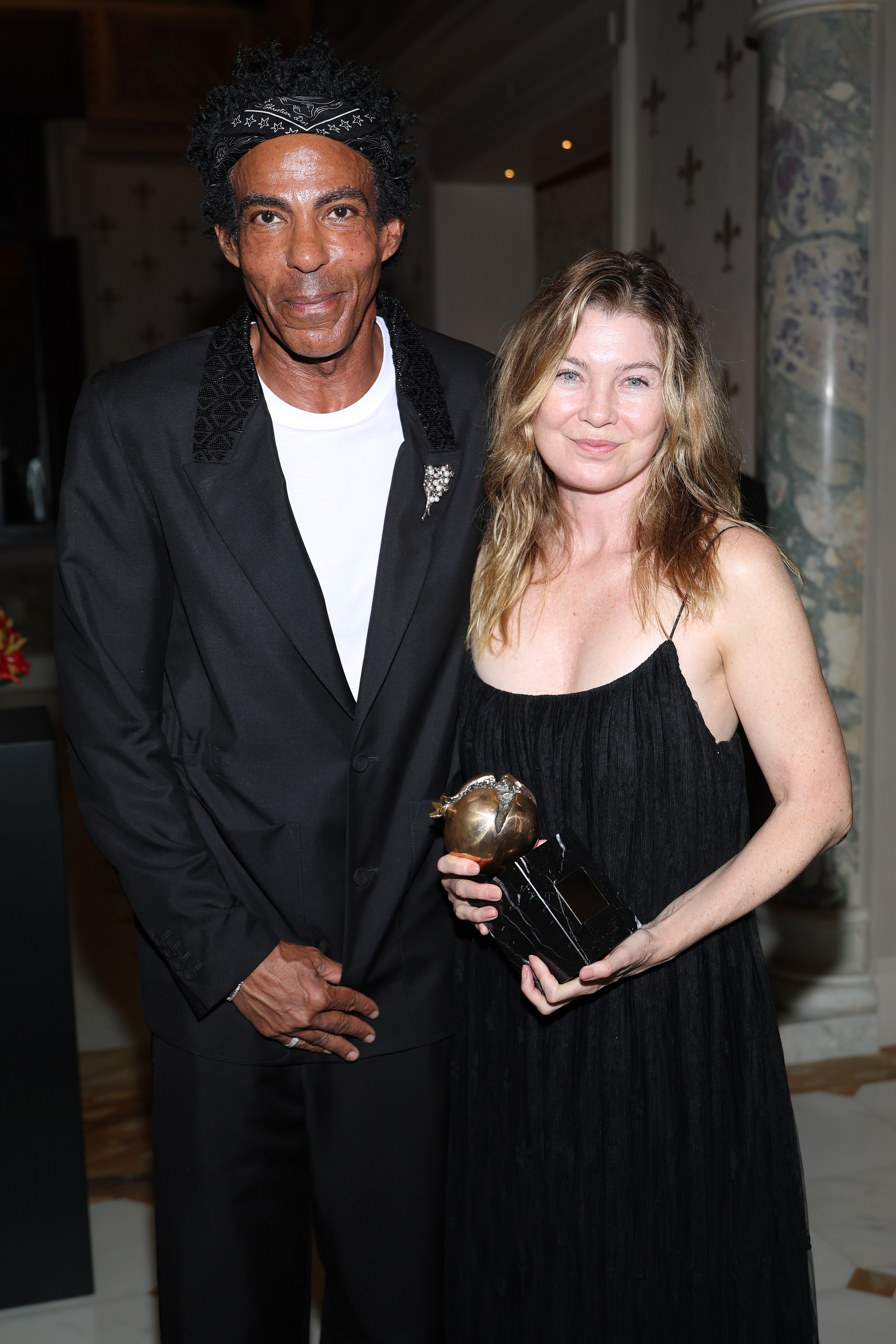 Chris Ivery et Ellen Pompeo assistent à l'événement « Notti Toscane » d'Andrea Bocelli le 28 juillet 2025 | Source : Getty Images