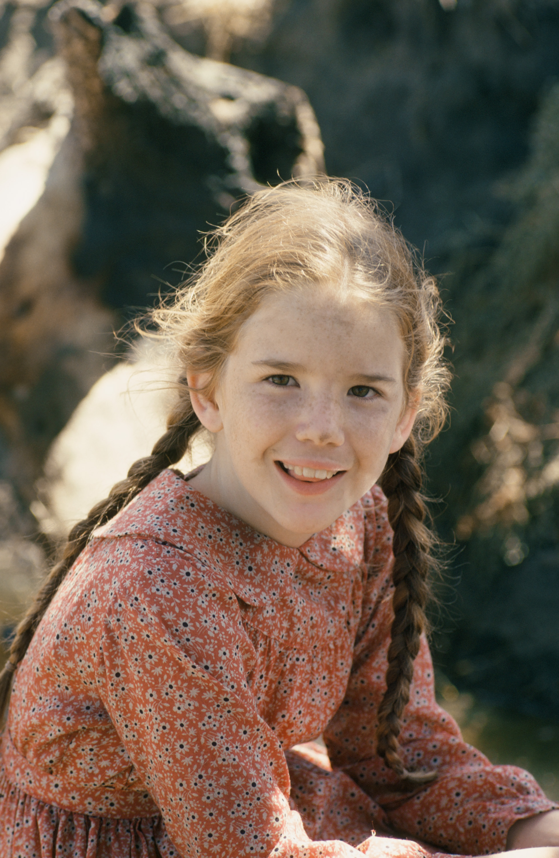 L'ancienne enfant star dans le rôle de Laura Elizabeth Ingalls Wilder sur le tournage de « La Petite Maison dans la prairie » | Source : Getty Images