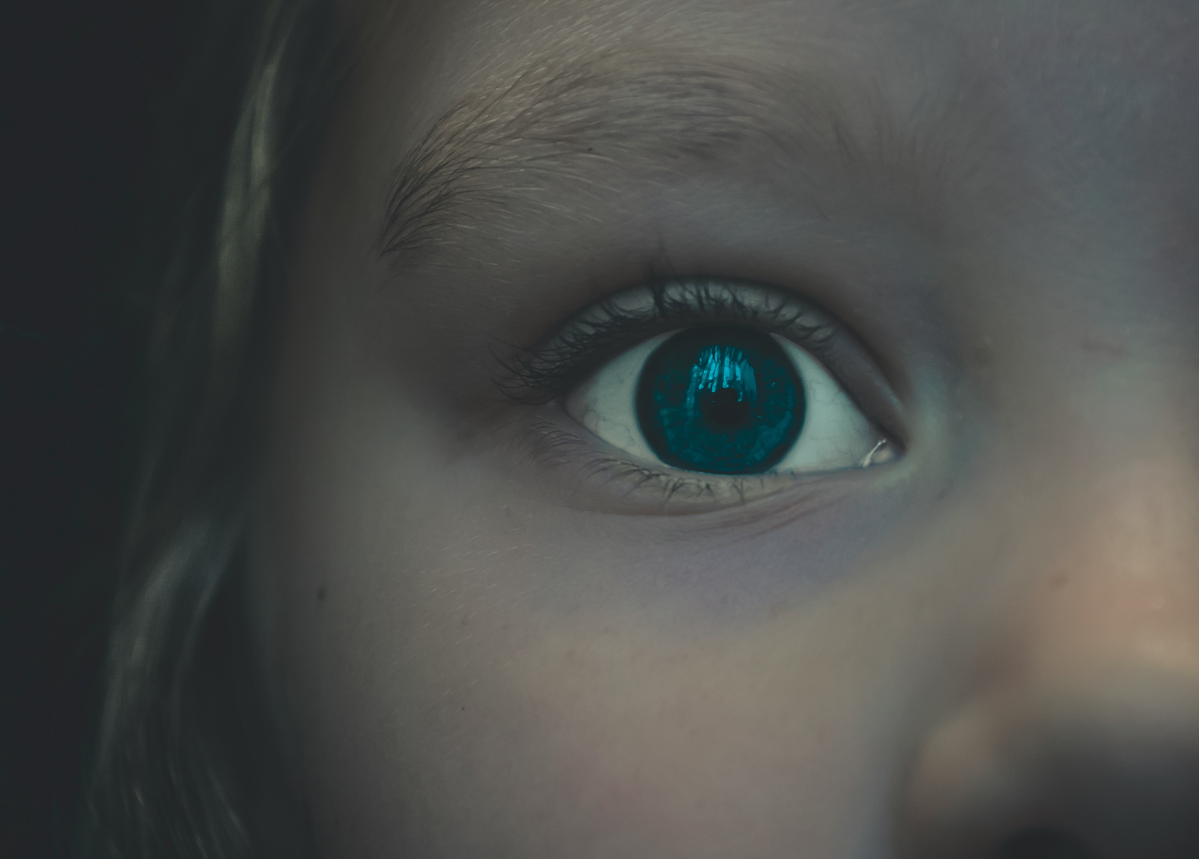 Gros plan sur le visage d'un enfant | Source : Unsplash