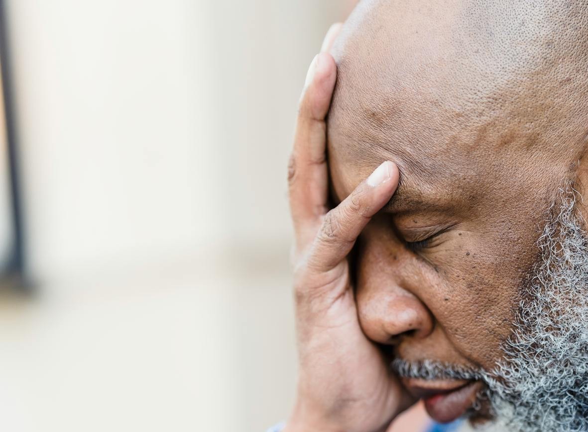 Un homme âgé et triste | Source : Pexels