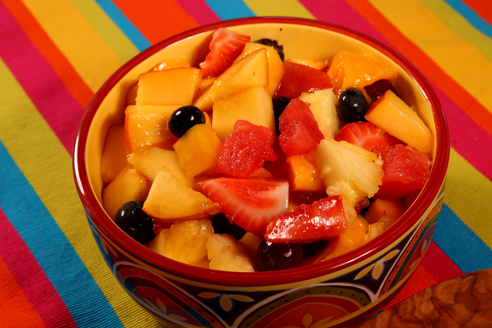 Un bol de salade de fruits frais | Source : Flickr