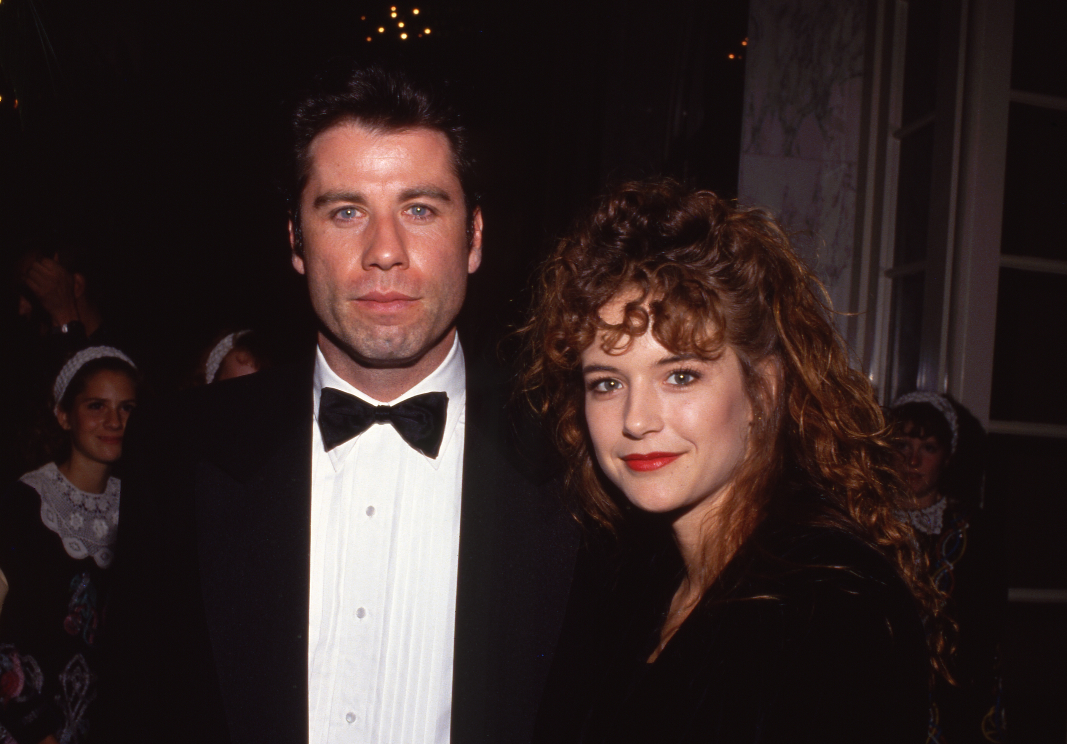John Travolta et Kelly Preston à la première de « Look Who's Talking Too » le 13 décembre 1990 à Century City, Californie. | Source : Getty Images
