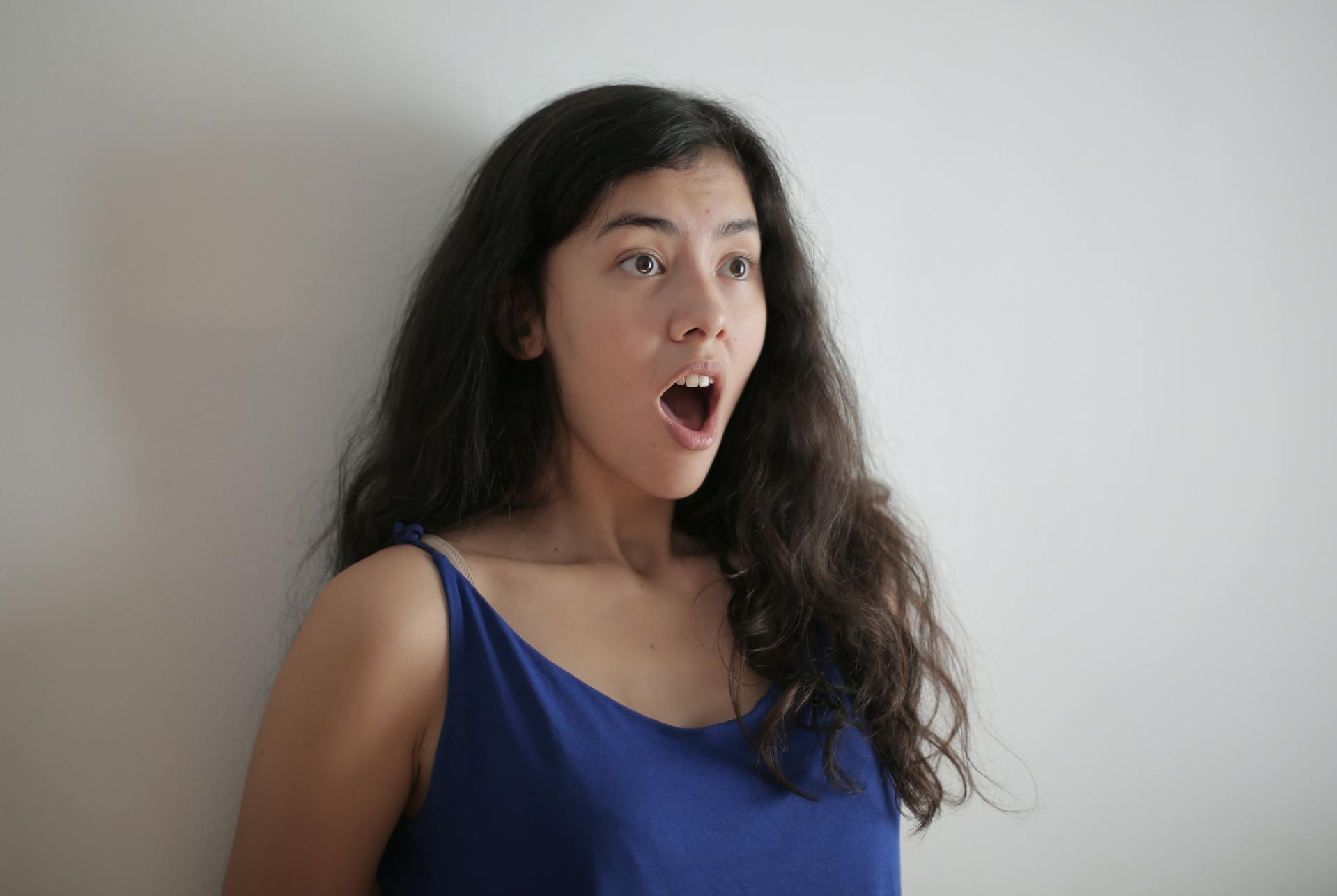 Une jeune femme choquée | Source : Pexels