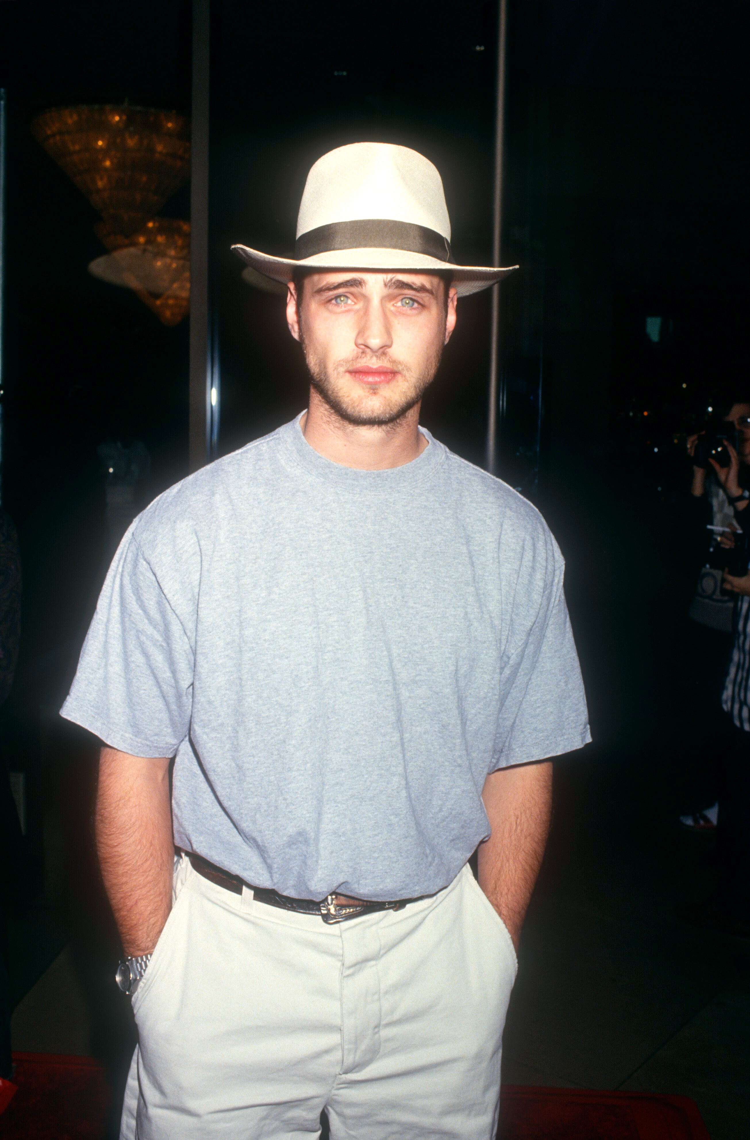 L'acteur pose, vers 1995 | Source : Getty Images