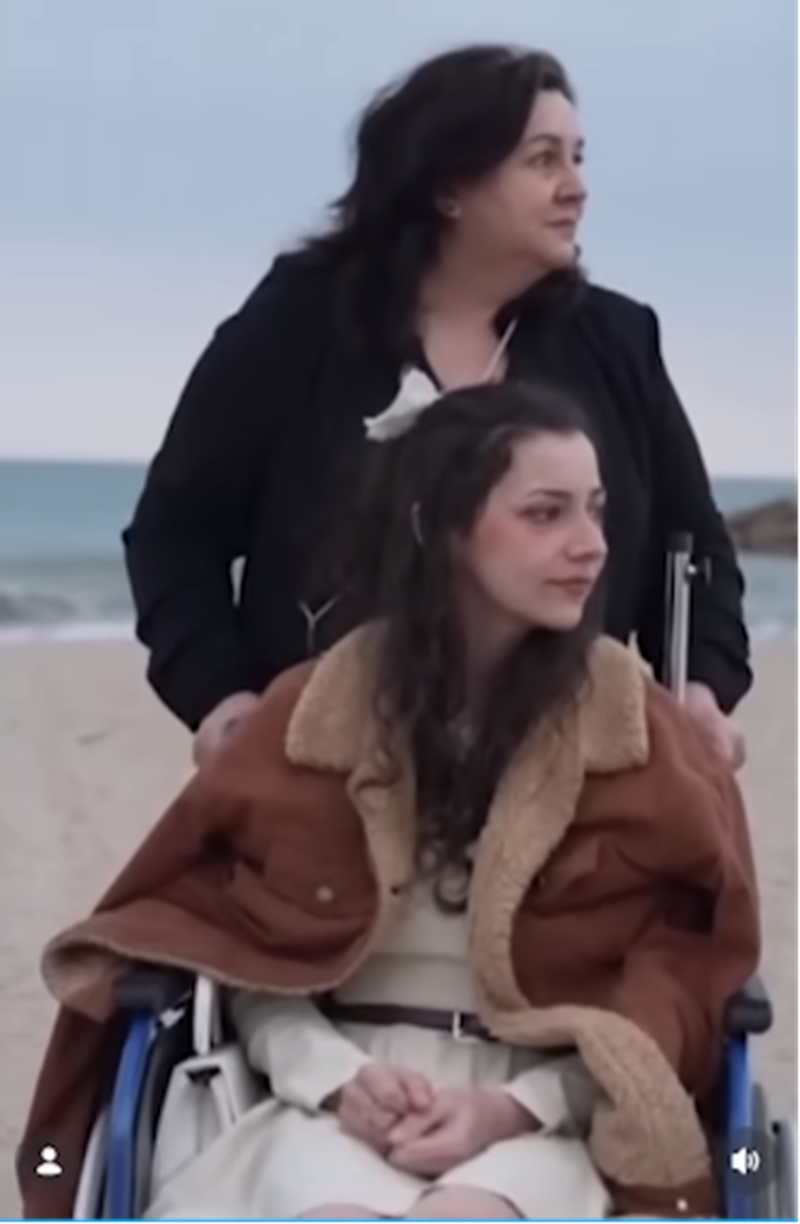 Noelia Castillo Ramos avec sa mère, Yolanda Ramos | Source : YouTube/Blu Radio