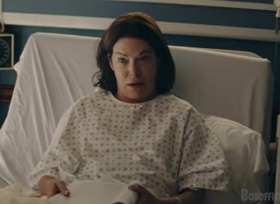 Lara Flynn Boyle dans le rôle de Grace dans « Death in Texas », daté du 12 mai 2021 | Source : Getty Images
