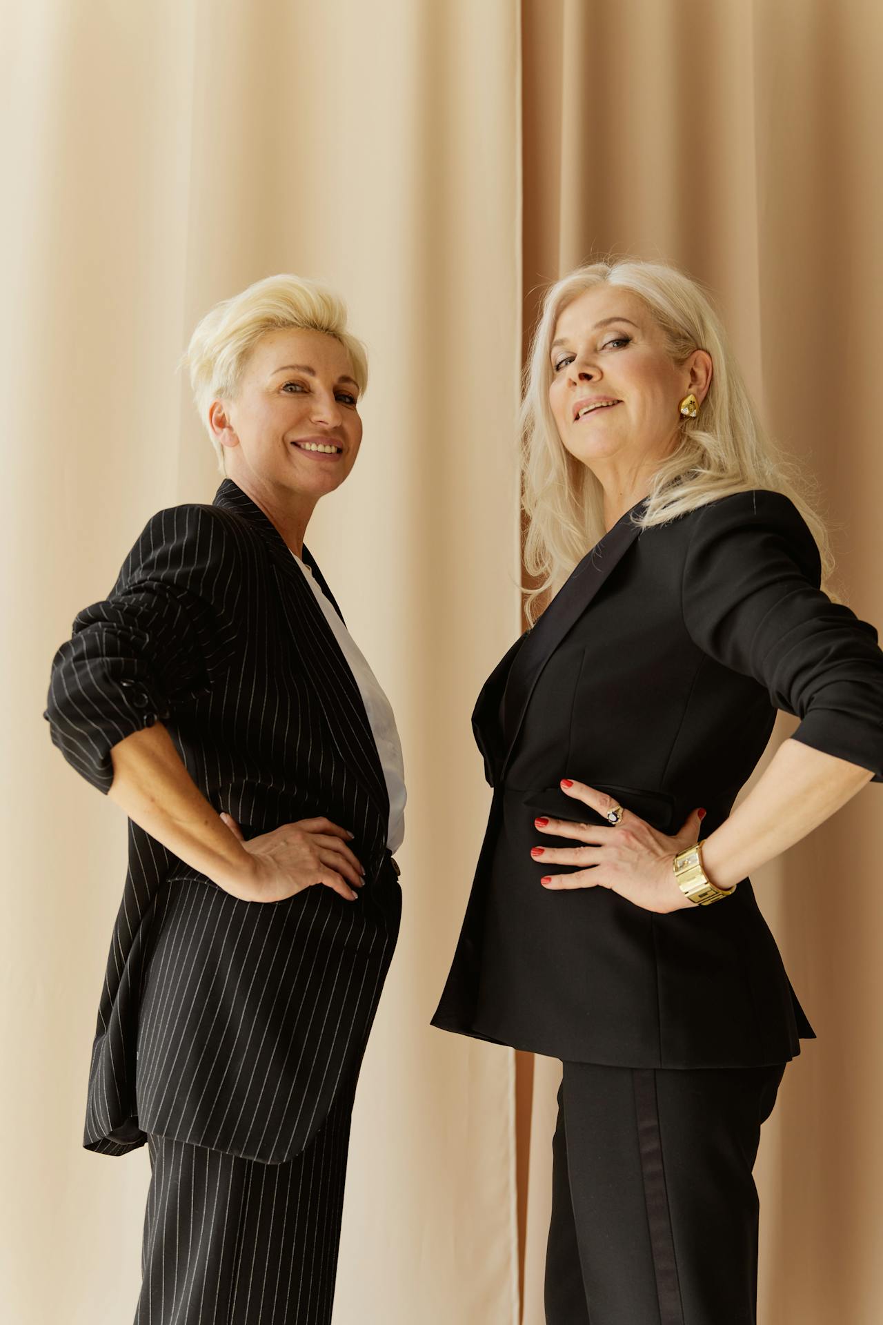 Deux femmes âgées qui sourient | Source : Pexels