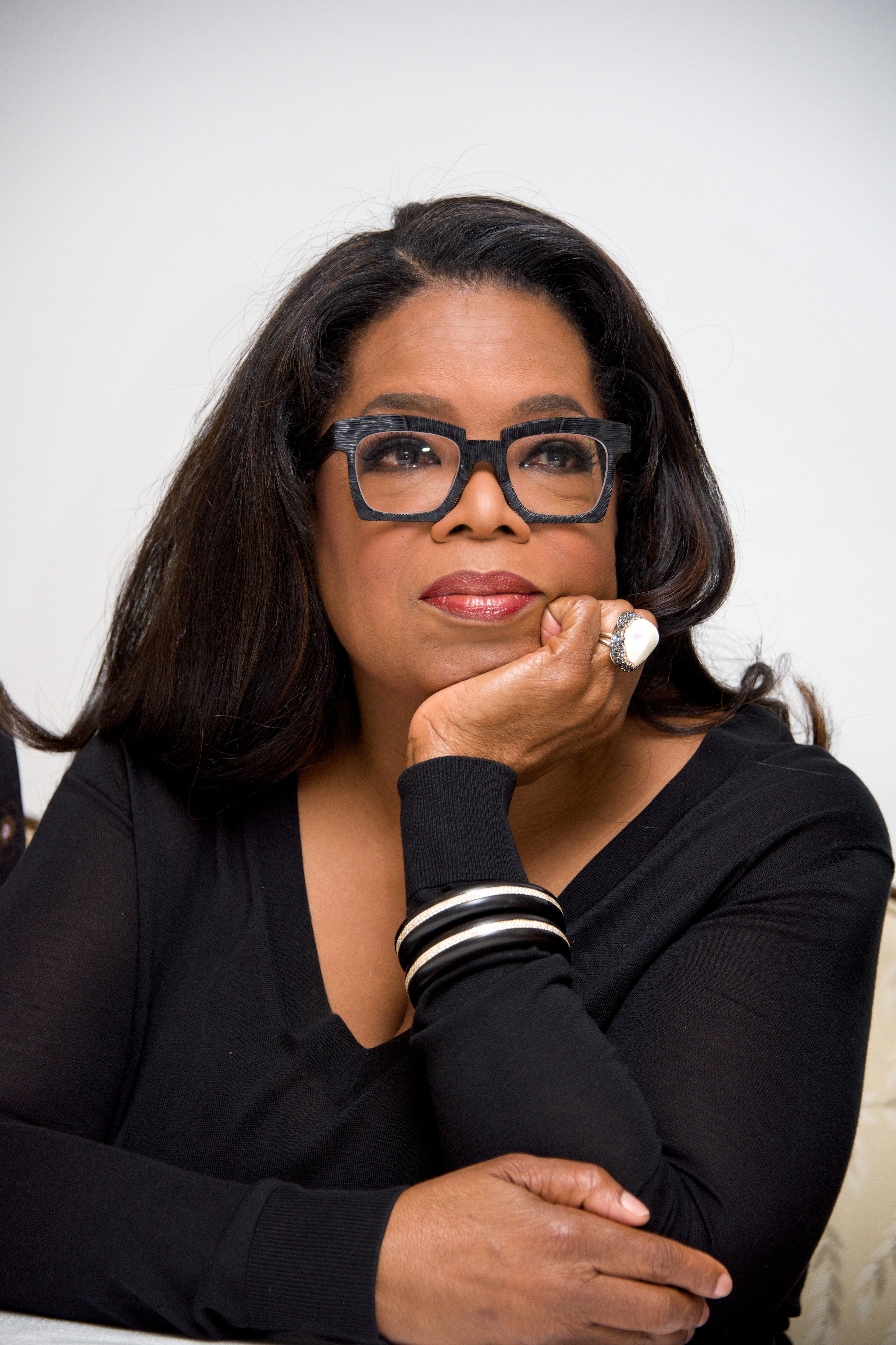 Oprah Winfrey lors de la conférence de presse « Greenleaf » qui s'est tenue à l'hôtel Four Seasons le 26 septembre 2016 à Beverly Hills, en Californie. | Source : Getty Images