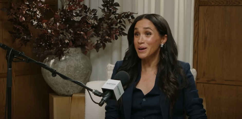 Meghan Markle parlant de son retour sur les réseaux sociaux dans l'émission "Aspire with Emma Grede" le 17 juin 2025 | Source : Youtube/Emma Grede