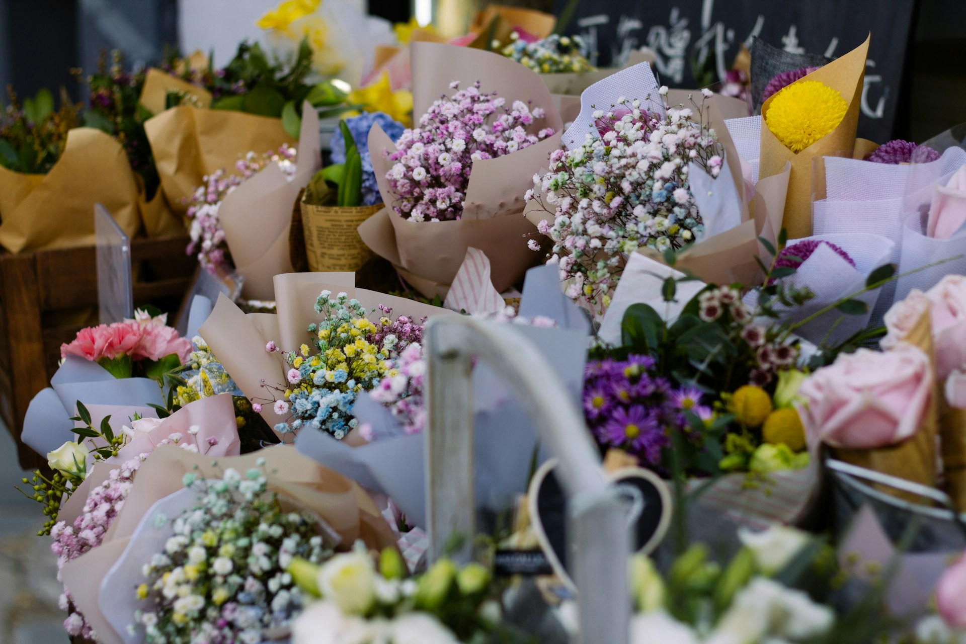 Des bouquets de fleurs | Source : Unsplash