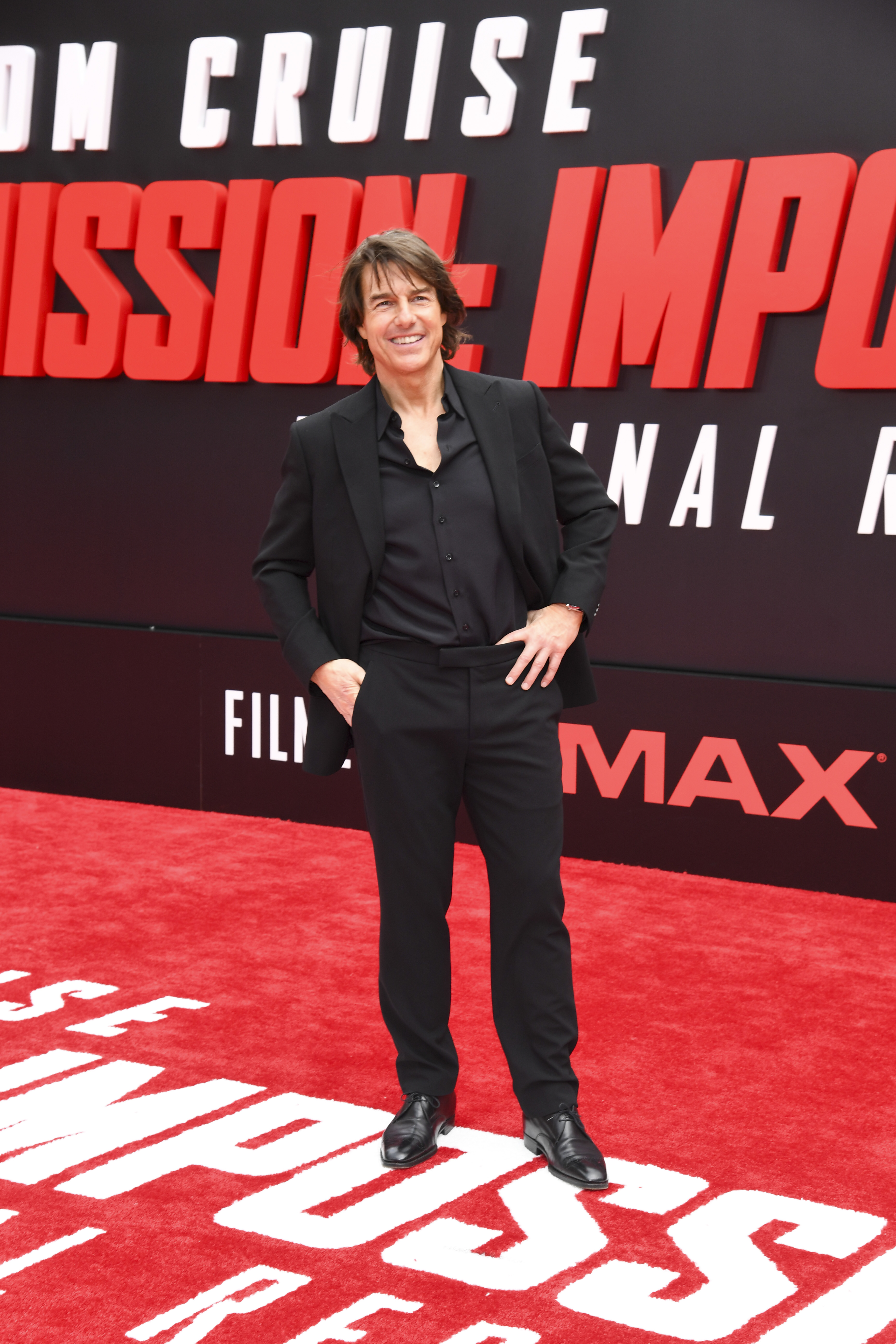 Tom Cruise arrive à la première de "Mission : Impossible - The Final Reckoning" au Lincoln Center Plaza à New York, le 18 mai 2025 | Source : Getty Images