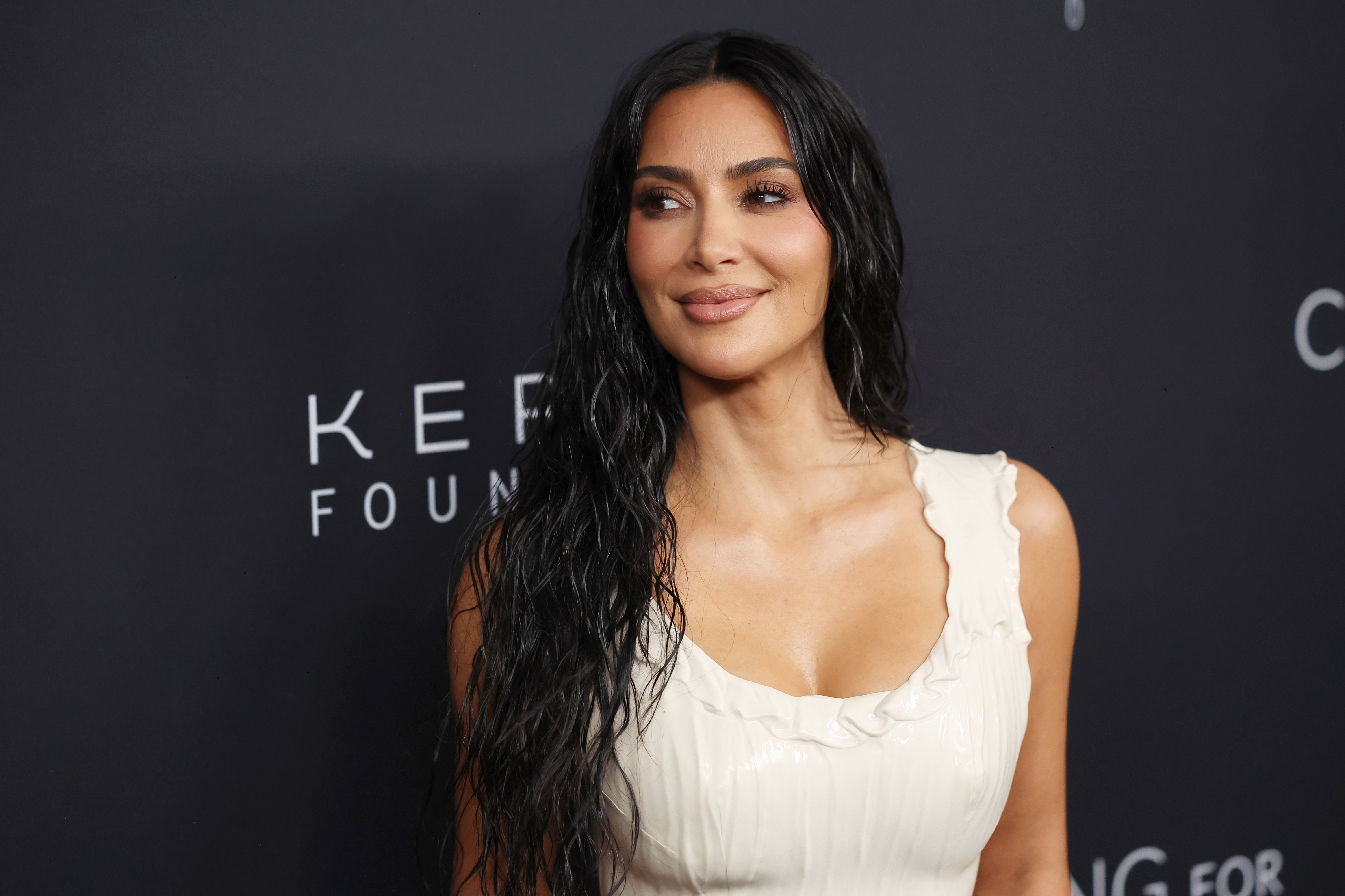 Kim Kardashian assiste au dîner Kering for Women à New York le 9 septembre 2024 | Source : Getty Images