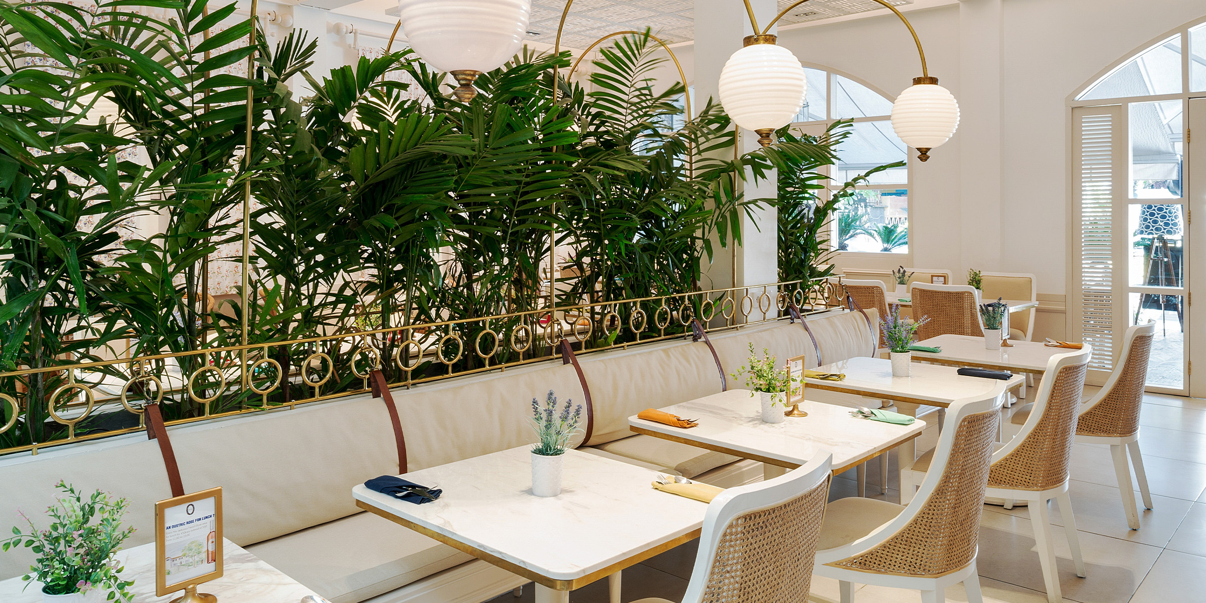 Un restaurant | Source : Shutterstock
