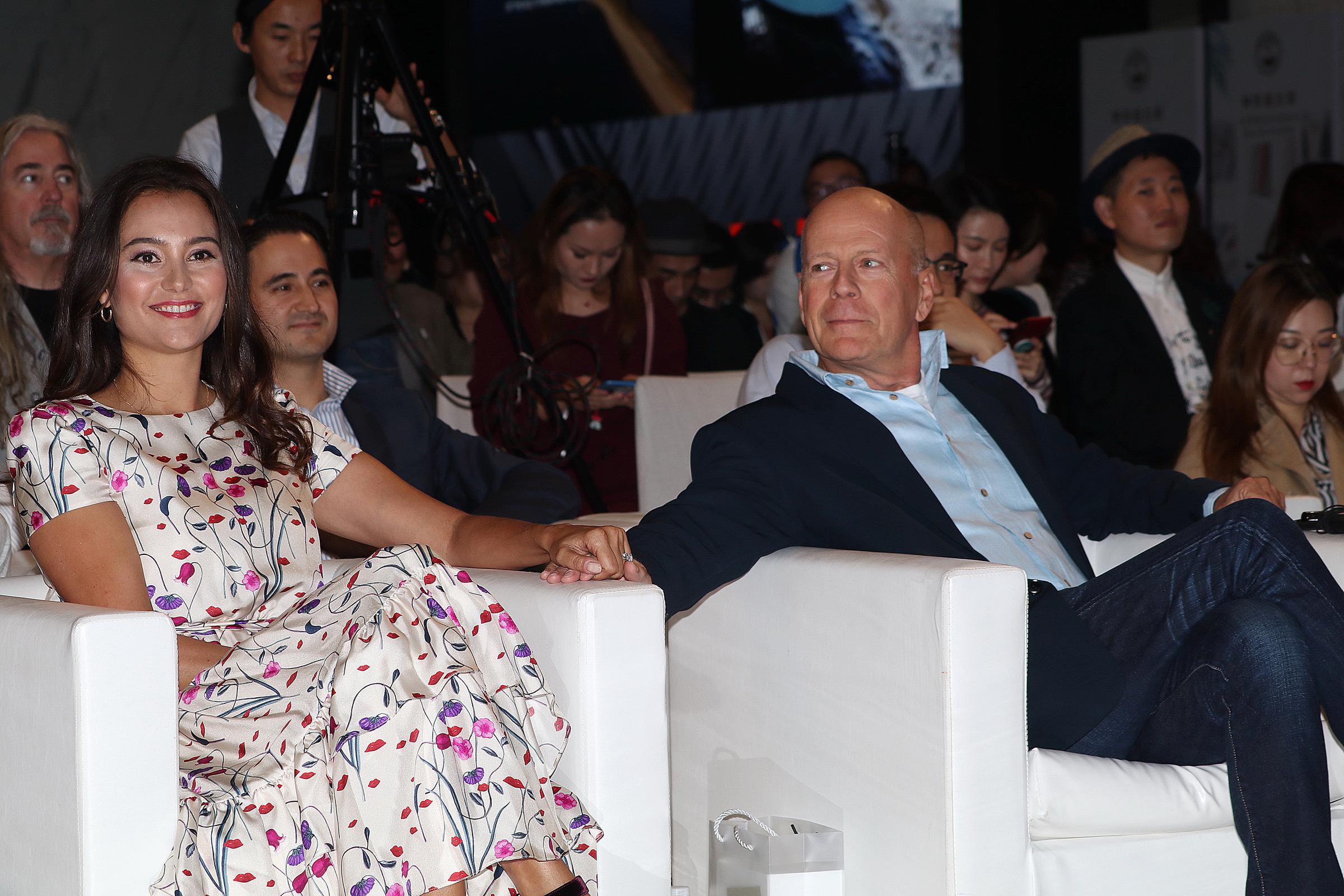 Bruce Willis et sa femme Emma assistent à l'événement CocoBaba et Ushopal à Shanghai, en Chine, le 4 novembre 2019 | Source : Getty Images