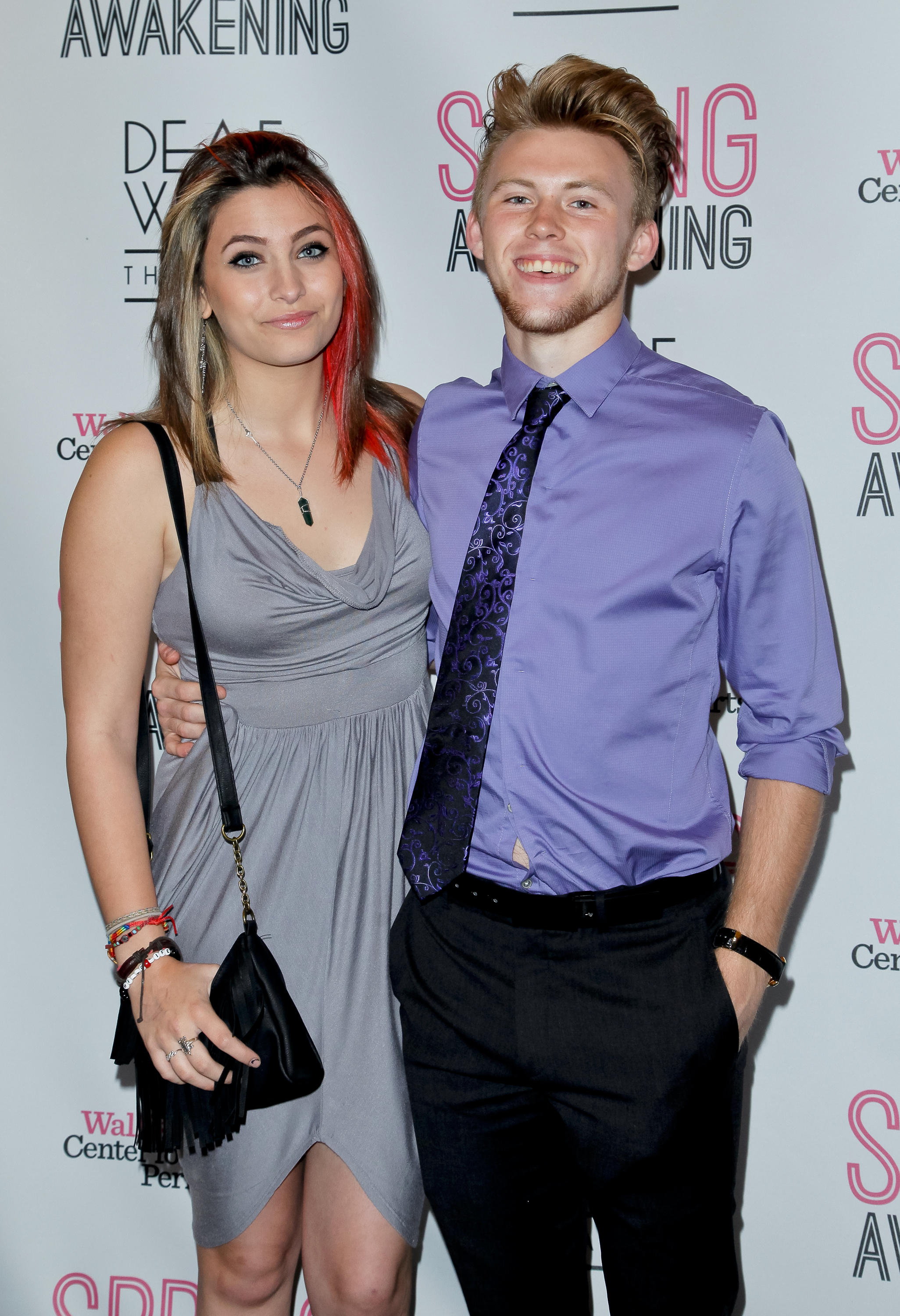 Paris Jackson et Chester Castellaw assistent à la soirée d'ouverture de la pièce 'Spring Awakening' du Deaf West Theatre, le 28 mai 2015 à Beverly Hills, en Californie. | Source : Getty Images