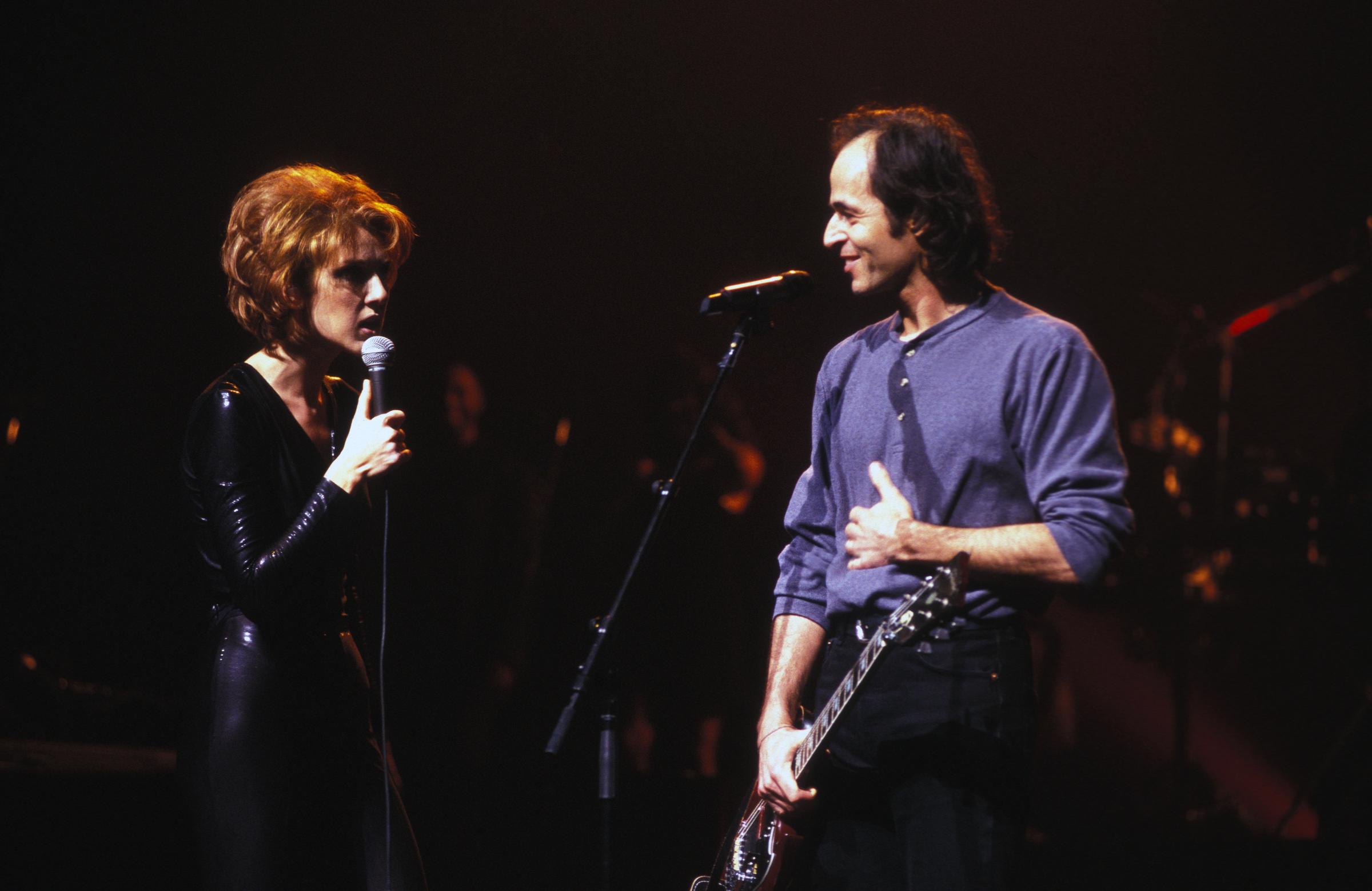 Céline Dion et Jean-Jacques Goldman en concert au Midem à Cannes en janvier 1996, France I Source : Getty Images