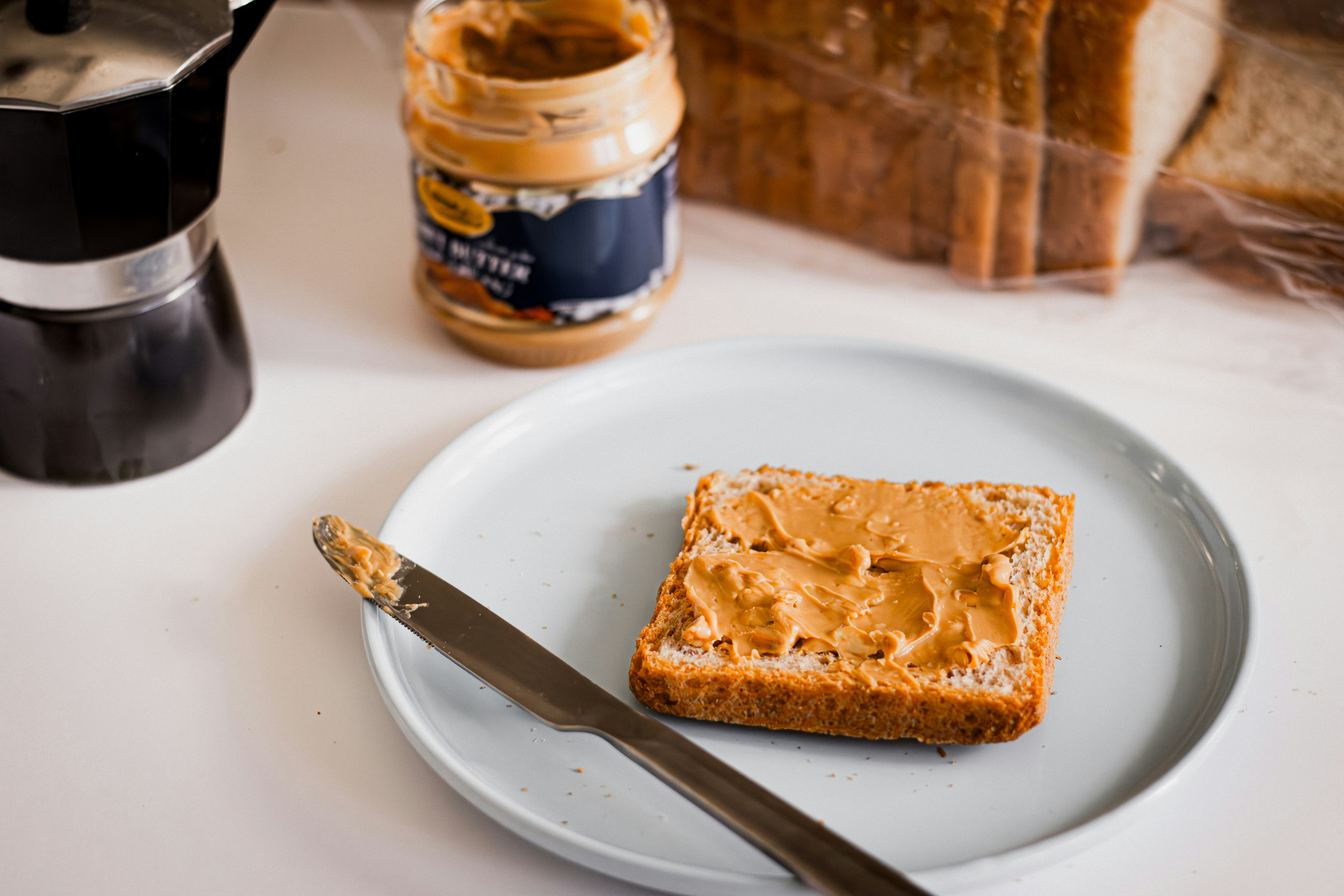 Beurre de cacahuète sur un toast | Source : Unsplash