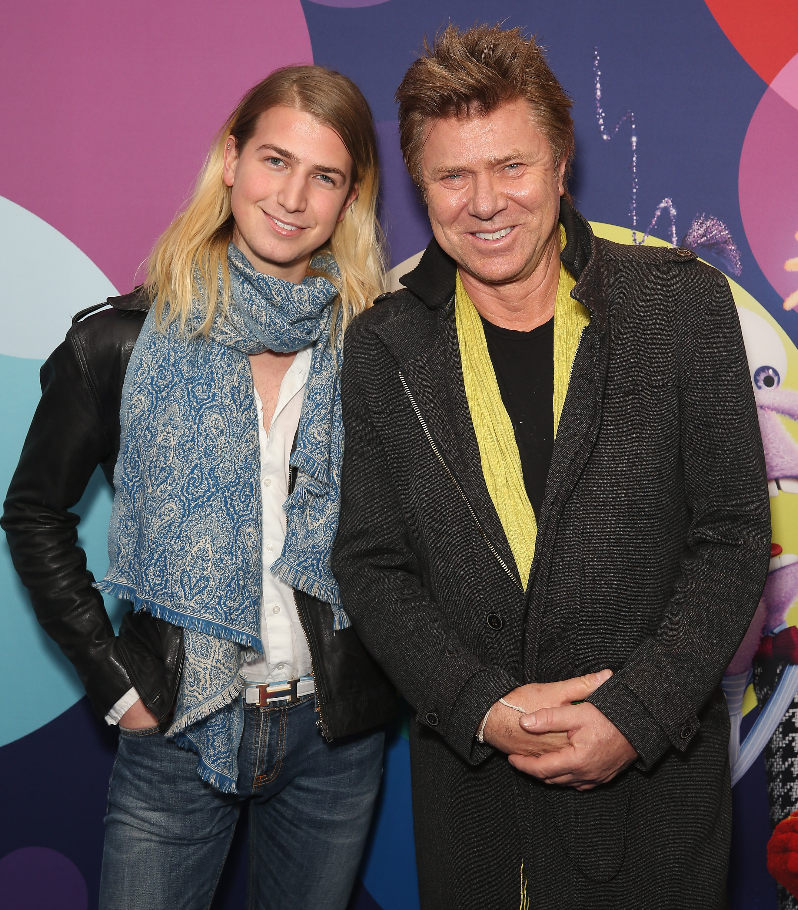 Christian Wilkins et son célèbre père lors de la première australienne du film « Inside Out » à l'Event Cinemas George Street, le 15 juin 2015, à Sydney. | Source : Getty Images