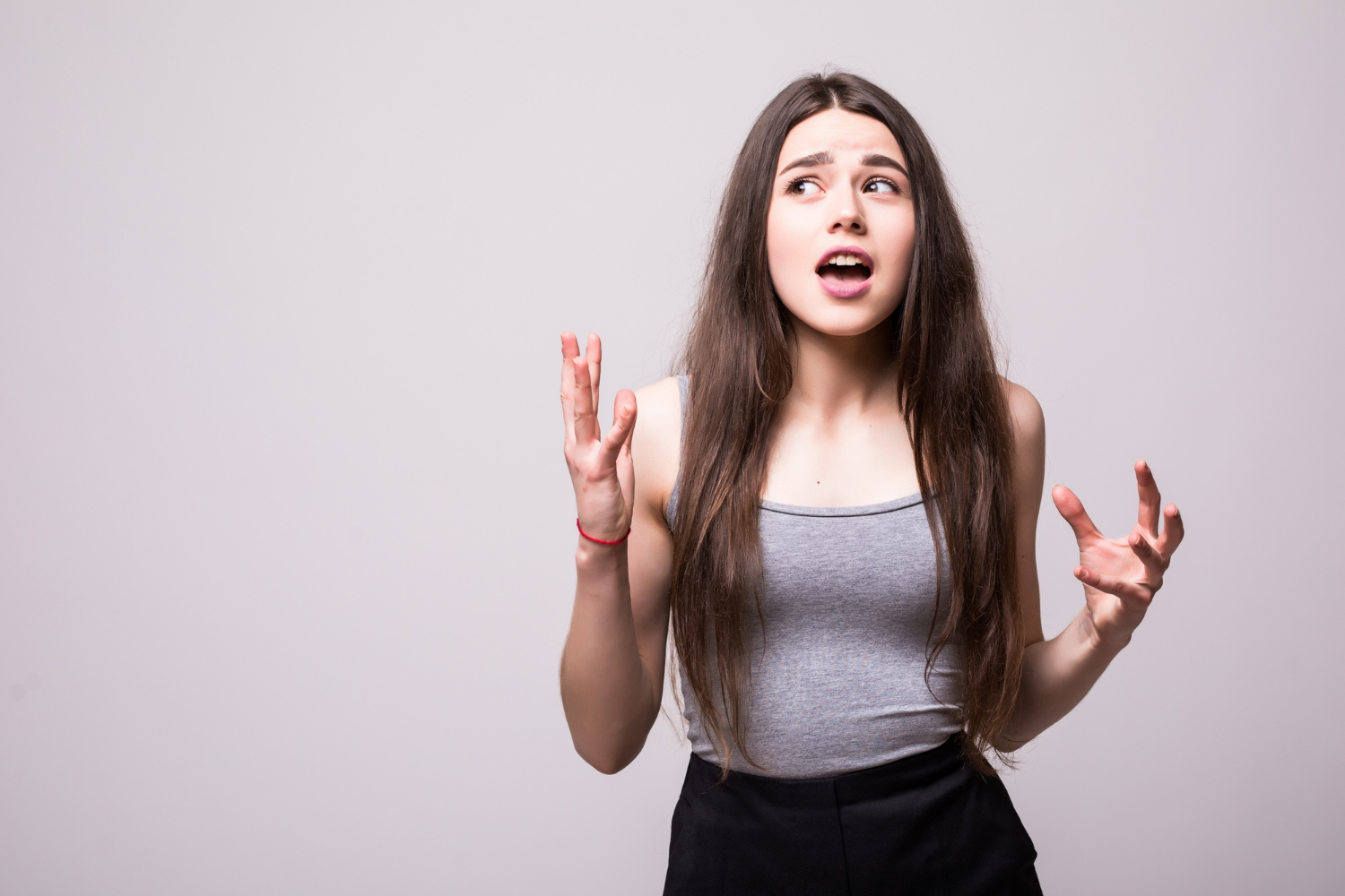 Une femme frustrée | Source : Freepik