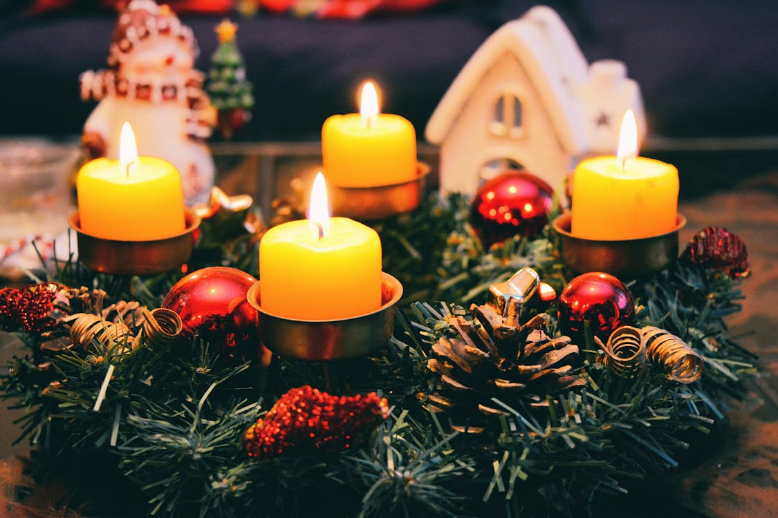 Décorations de Noël | Source : Pexels