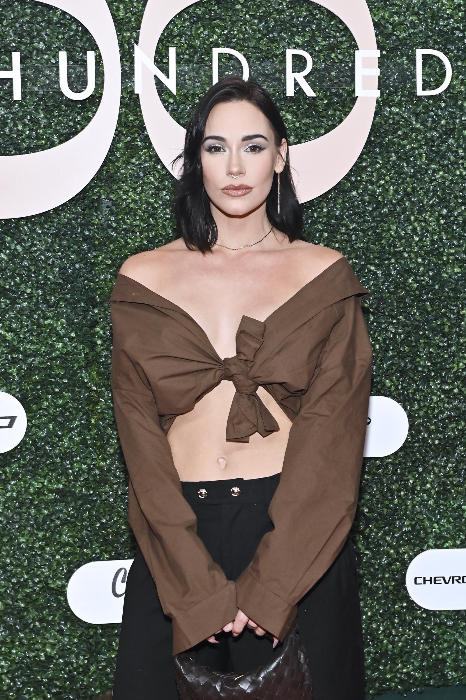 Christa B. Allen assiste à la soirée de lancement Create & Cultivate 100 au City Market Social House le 2 mars 2022, à Los Angeles, en Californie. | Source : Getty Images