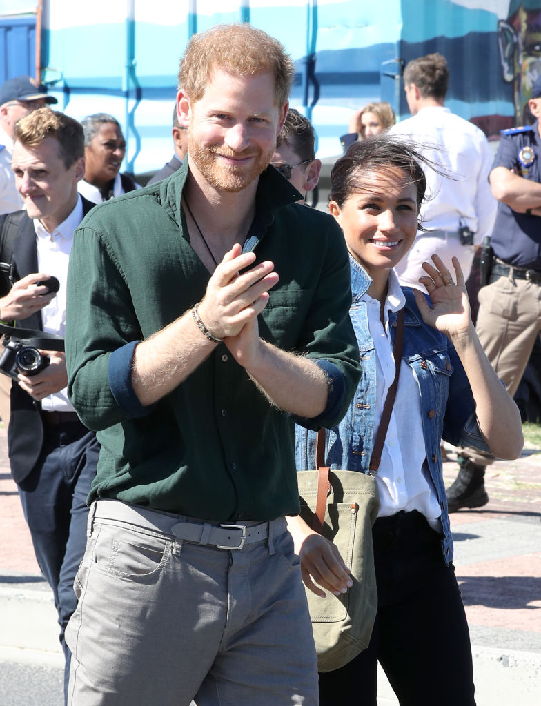Le couple avait soigneusement préparé ce moment fort pour son retour au Royaume-Uni. Mais un imprévu survenu le matin, pendant le trajet pour aller au boulot, a fait capoter leurs plans avant même la fin de la semaine. | Source : Getty Images
