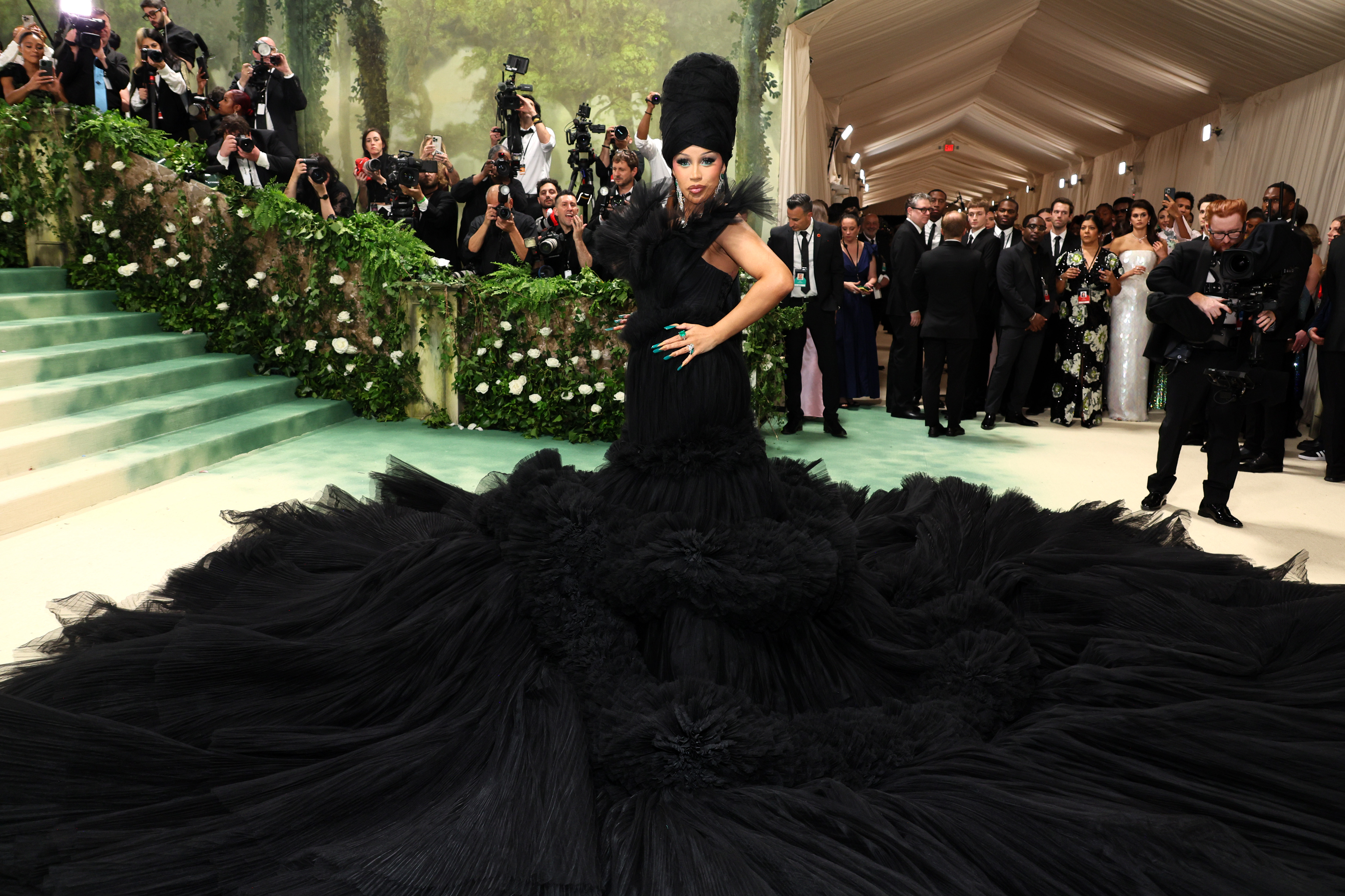 Cardi B assiste au gala du Met célébrant "Sleeping Beauties : Reawakening Fashion" au Metropolitan Museum of Art le 6 mai 2024 à New York : Getty Images