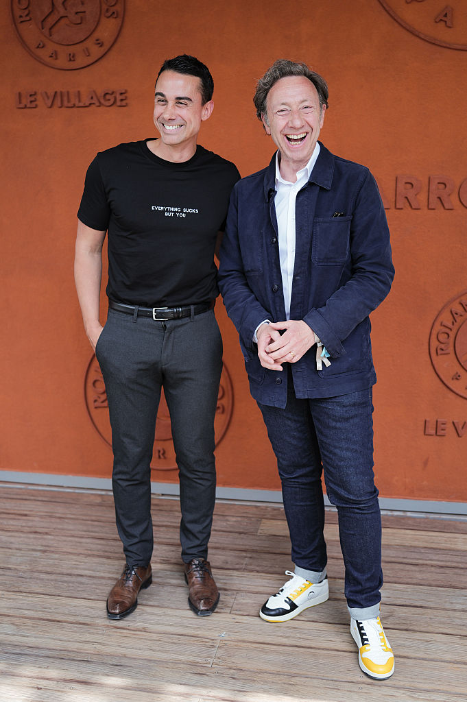 Stéphane Bern et Yori Bailleres sont photographiés à Roland Garros lors de la cinquième journée du tournoi de Roland Garros, le 29 mai 2025 à Paris, en France I Source : Getty Images